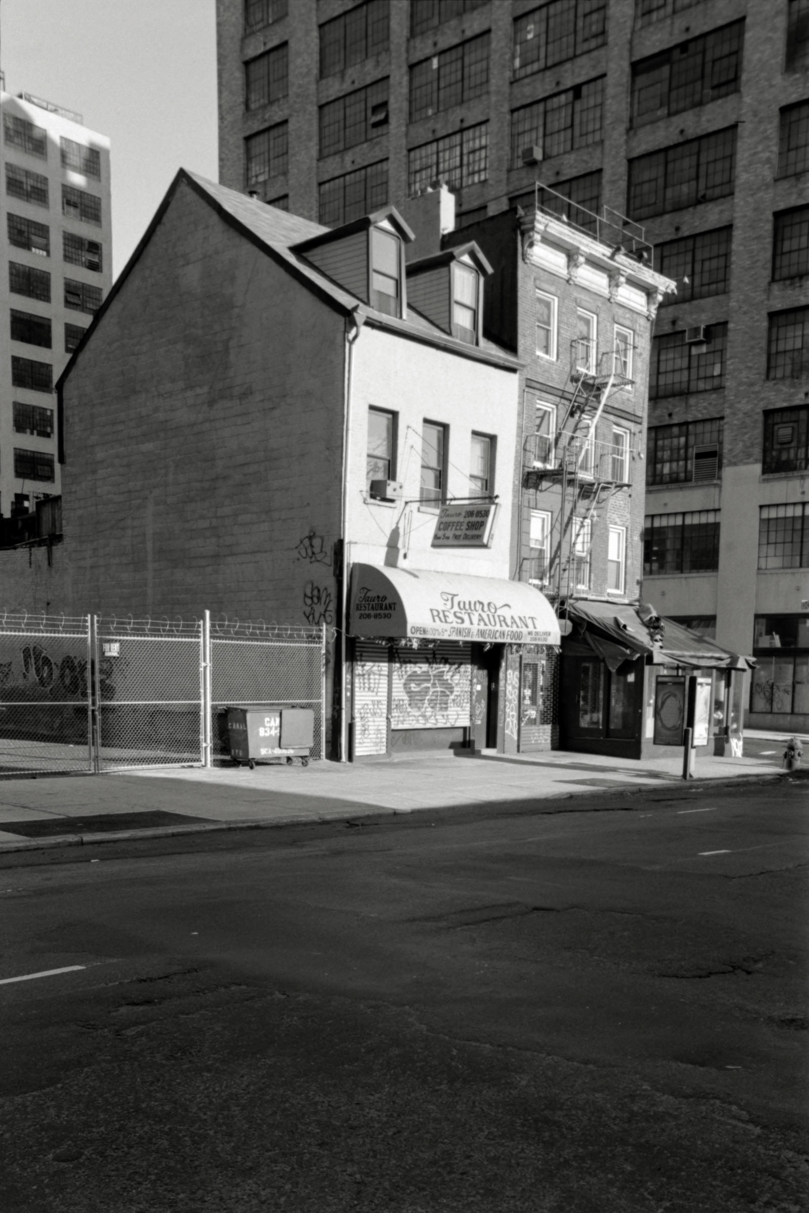 AHP F1995 04 009 sc240817 img04 NLP